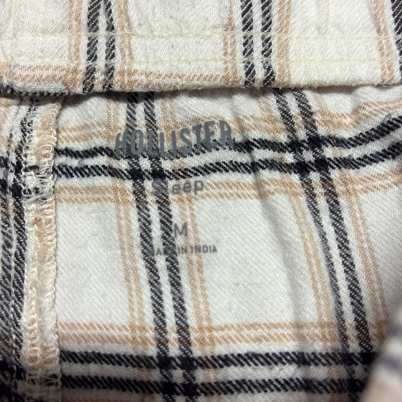 Hollister Sleep Set pajama pants and Must-Have Grey Tee -great condition!! M - Picture 5 of 9